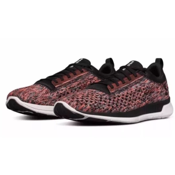 under armour lightning 2